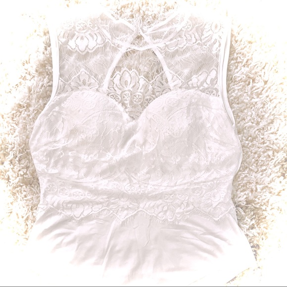 🖤HP🖤 LAST ONE!! Small Boutique White Lacy Bodysuit - Picture 7 of 16